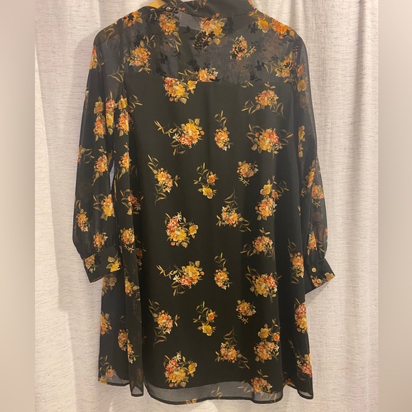 Zara short dress, floral pattern - Picture 6 of 6